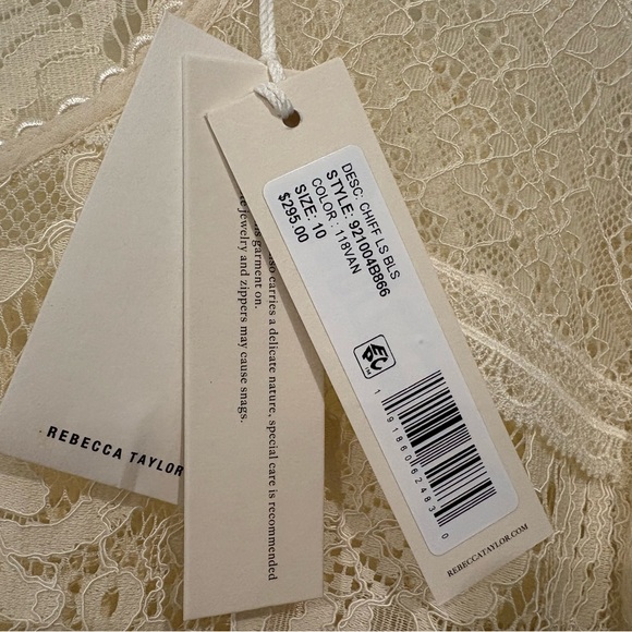 Rebecca Taylor Silk Chiffon Lace Blouse
PERFECT FOR THE HOLIDAYS! - Picture 5 of 8